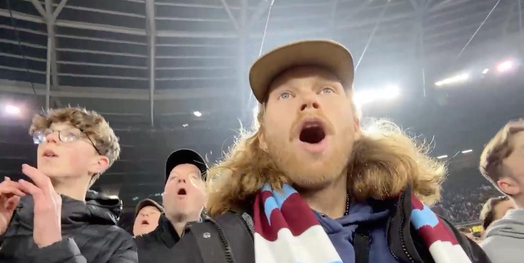 In-Stadium Streaming Image